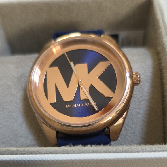 Michael Kors Rose Gold and Blue Watch - Picture 1 of 2